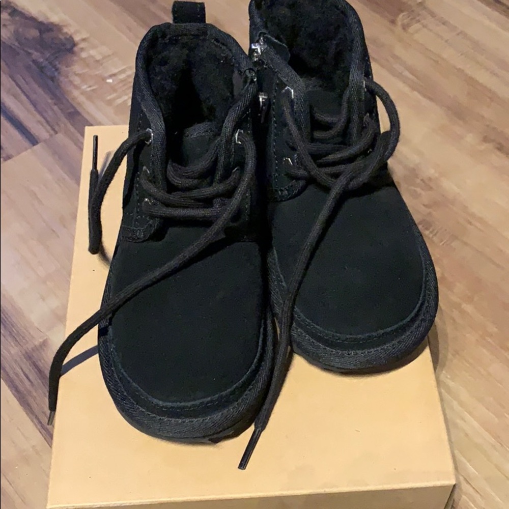 Toddler Ugg Chestnuts